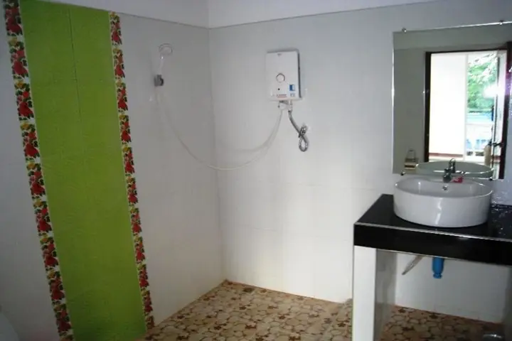 Ко Чанг: OYO 918 Kachapol Hotel