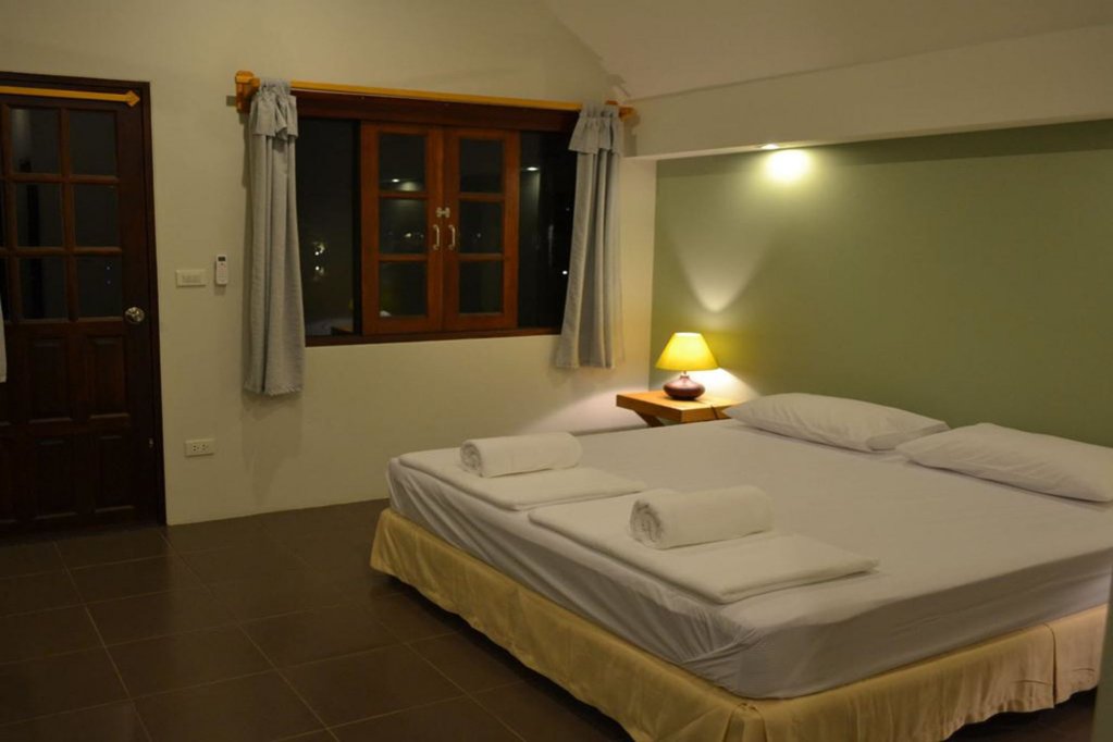 Тхаланг: Phuket Campground