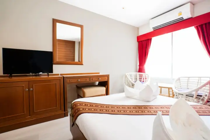 Бангкок: Baan Sukhumvit Soi 18