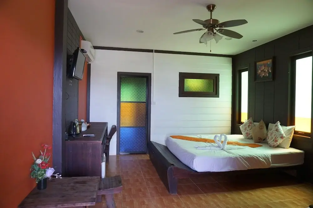 Донсак: Wang Hin Bungalow