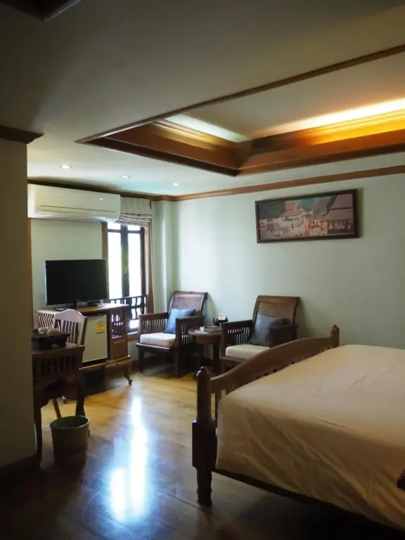 Чиангмай: Rich Lanna House