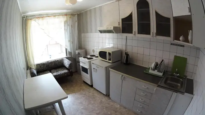 Новосибирск: Челюскинцев 14/1