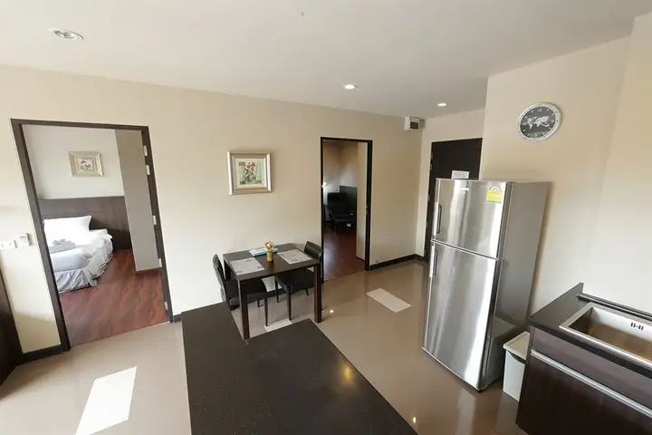 Бангкок: Tepp Serviced Apartment