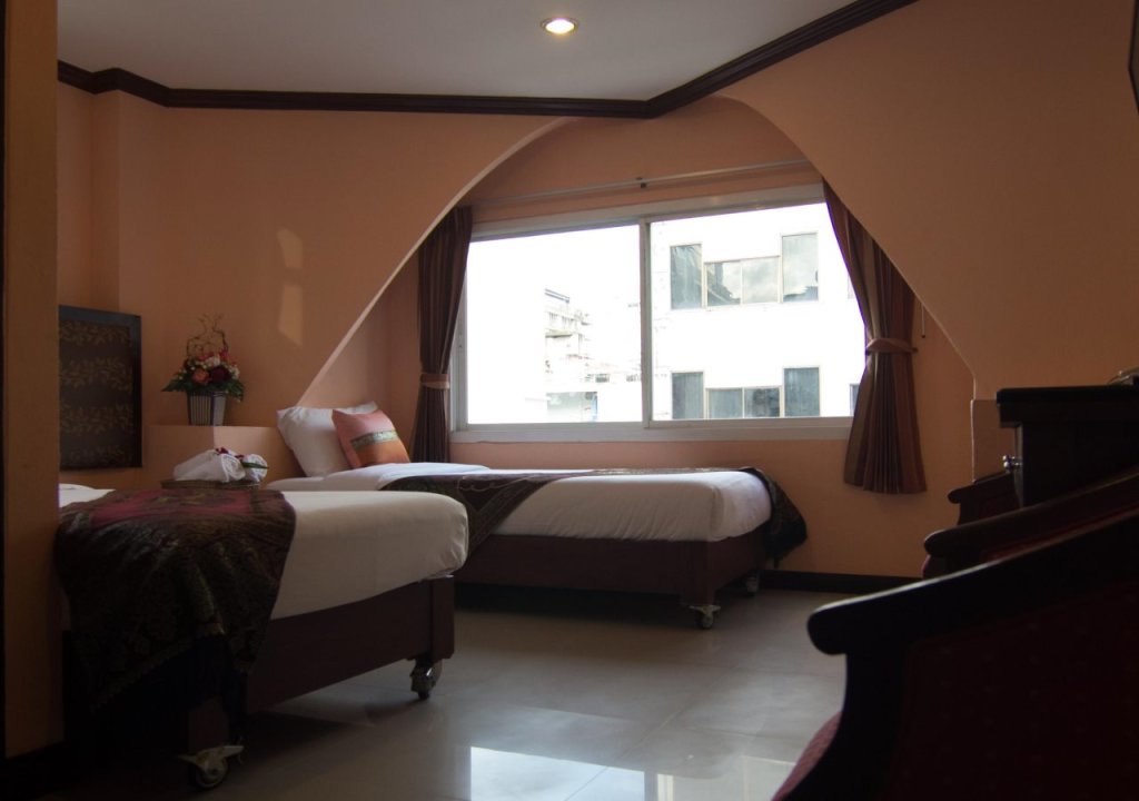 Бангкок: Sky Inn 2