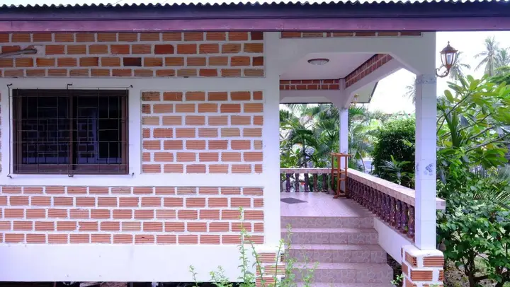 Самуи: Baan Kwan Charoen Bungalow
