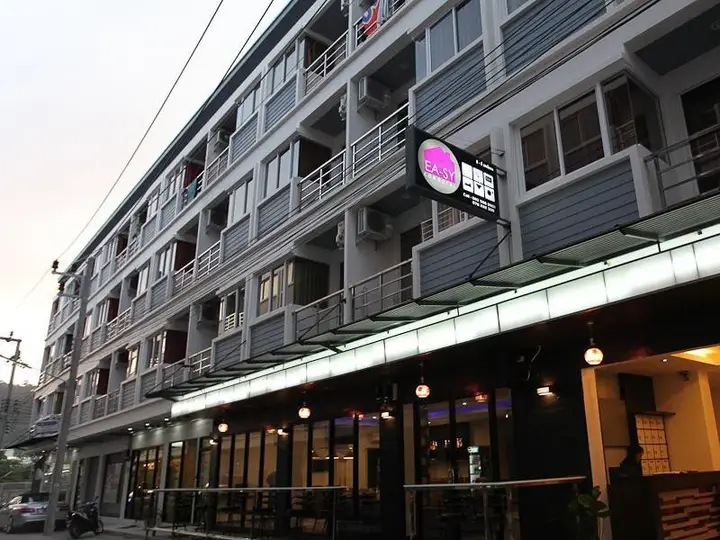 Кату: Ea-sy Condotel