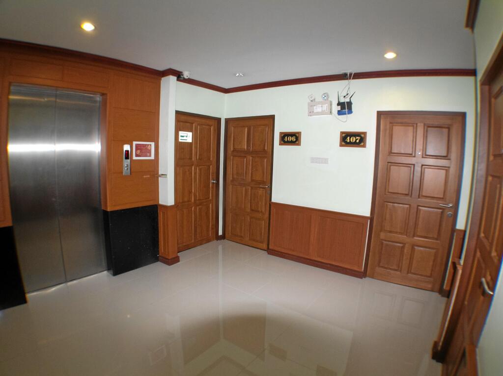Бангкок: Sky Suites