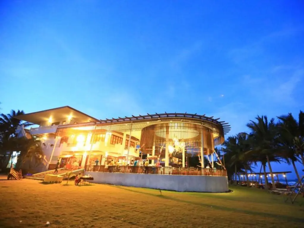 Банг Сафан Ной: Bansaithong Beach Resort