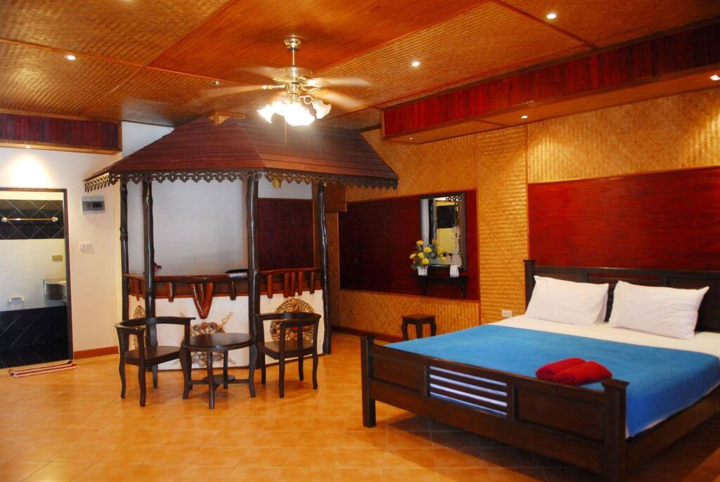 Самуи: Sukasem Bungalow