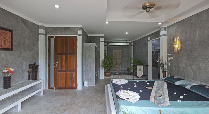 Кату: Sunshine Guest House