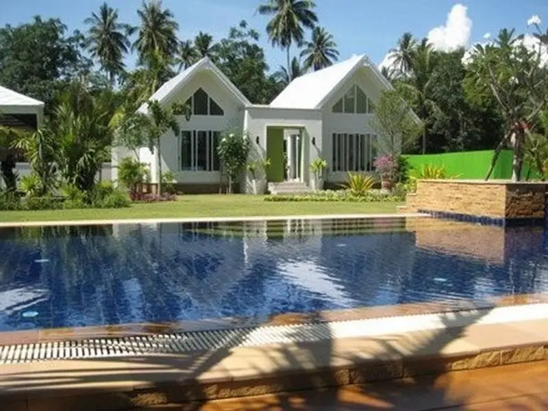 Банг-Сапхан: Na Na Chart Beach Home