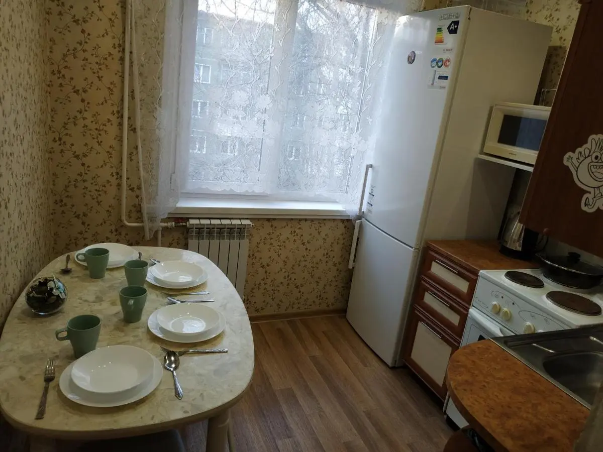 Новосибирск: 2к Новогодняя 44