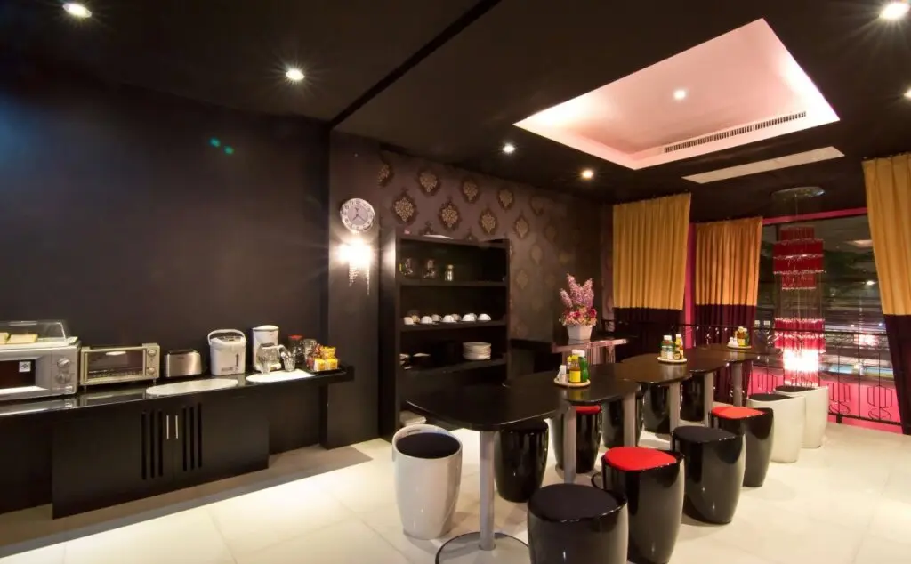 Бангкок: Glitz Bangkok