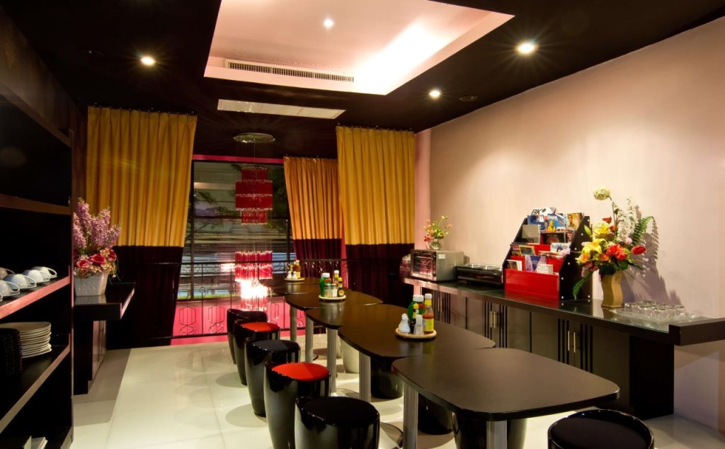 Бангкок: Glitz Bangkok
