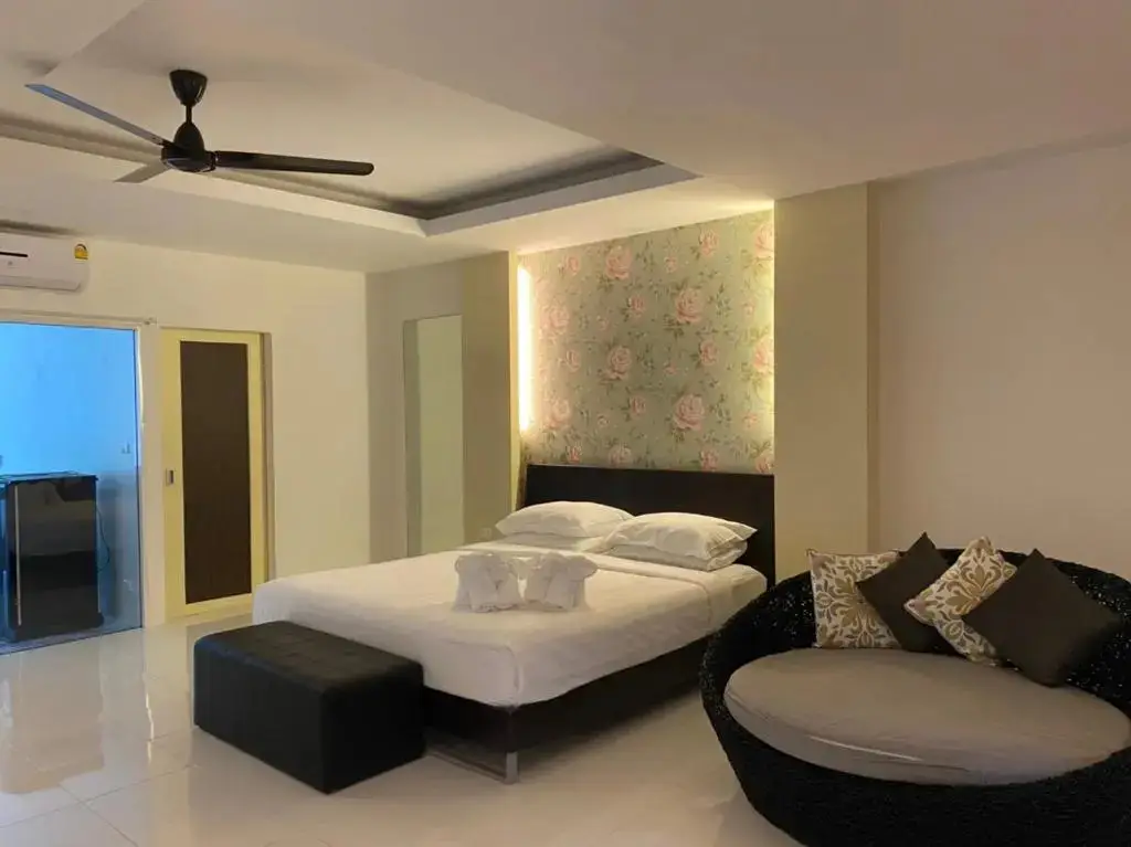 Пхукет: Surintra Resort