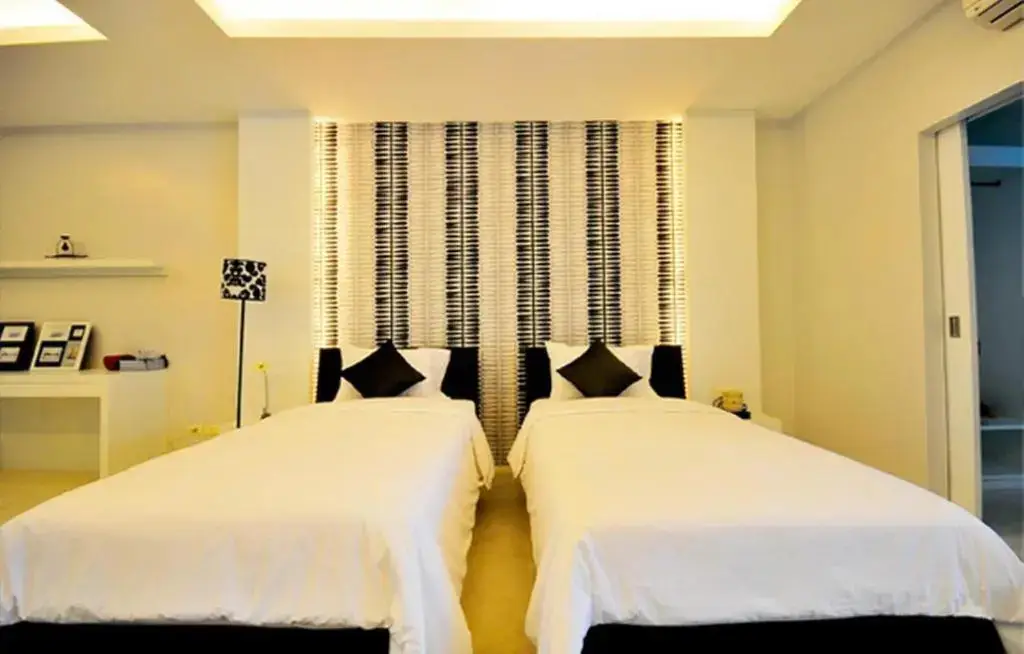 Пхукет: Surintra Resort