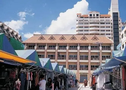 Кату: Thaweewong Guesthouse