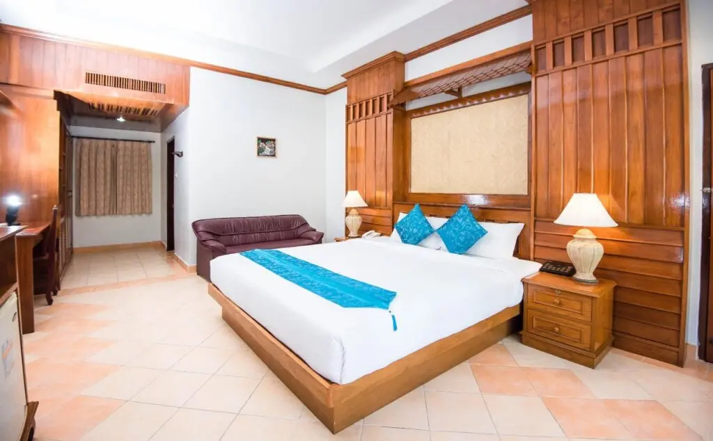Пхукет: Tony Resort
