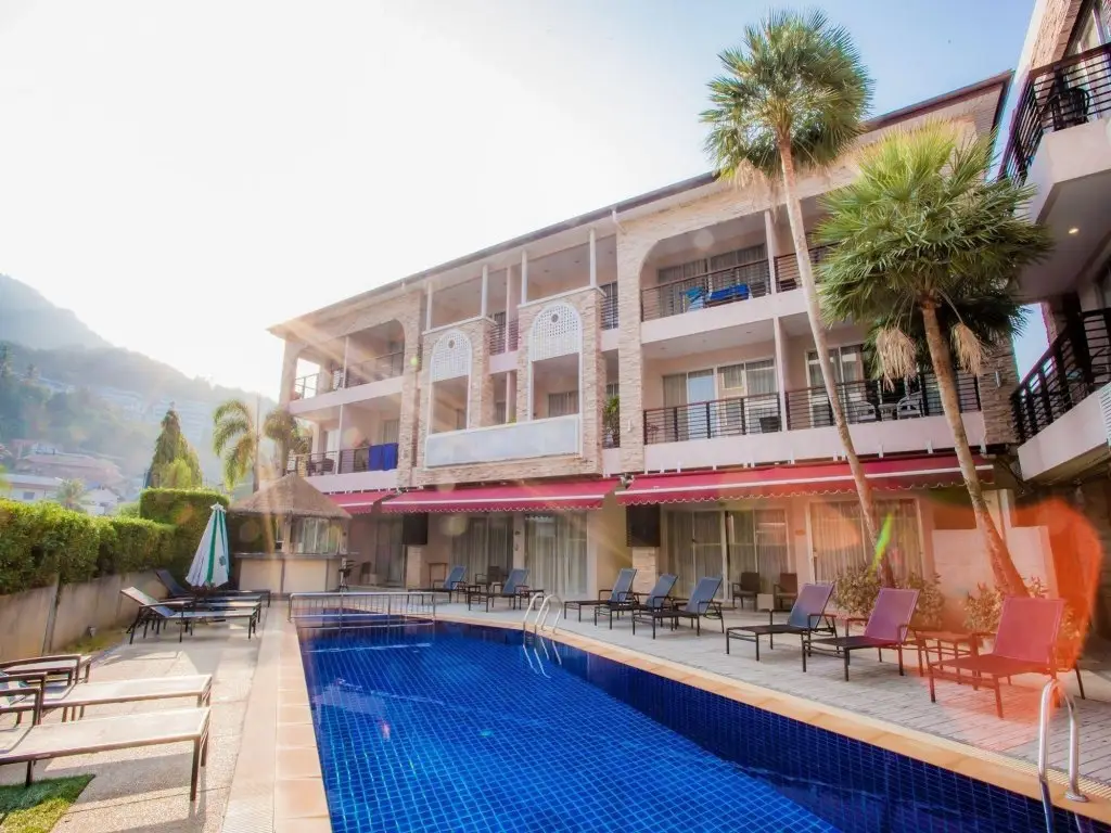 Муанг: Kata Blue Sea Resort