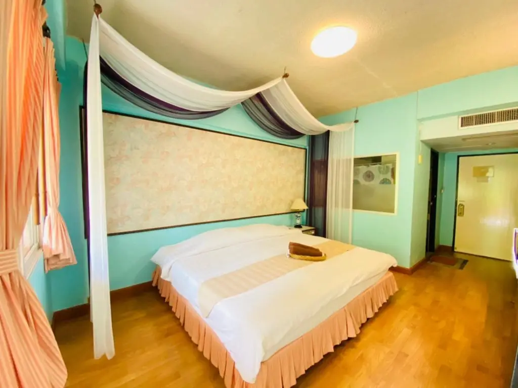 Паттайя: Safari Riviera Resort