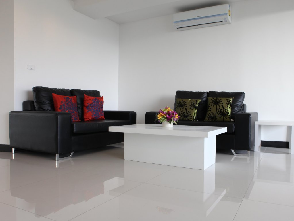 Муанг: Lae Lay Suites