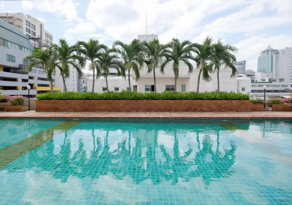 Royal Benja Hotel — фото 1