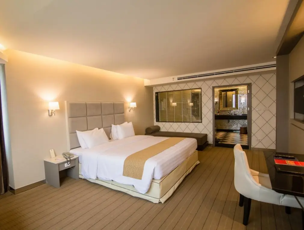 Бангкок: Royal Benja Hotel