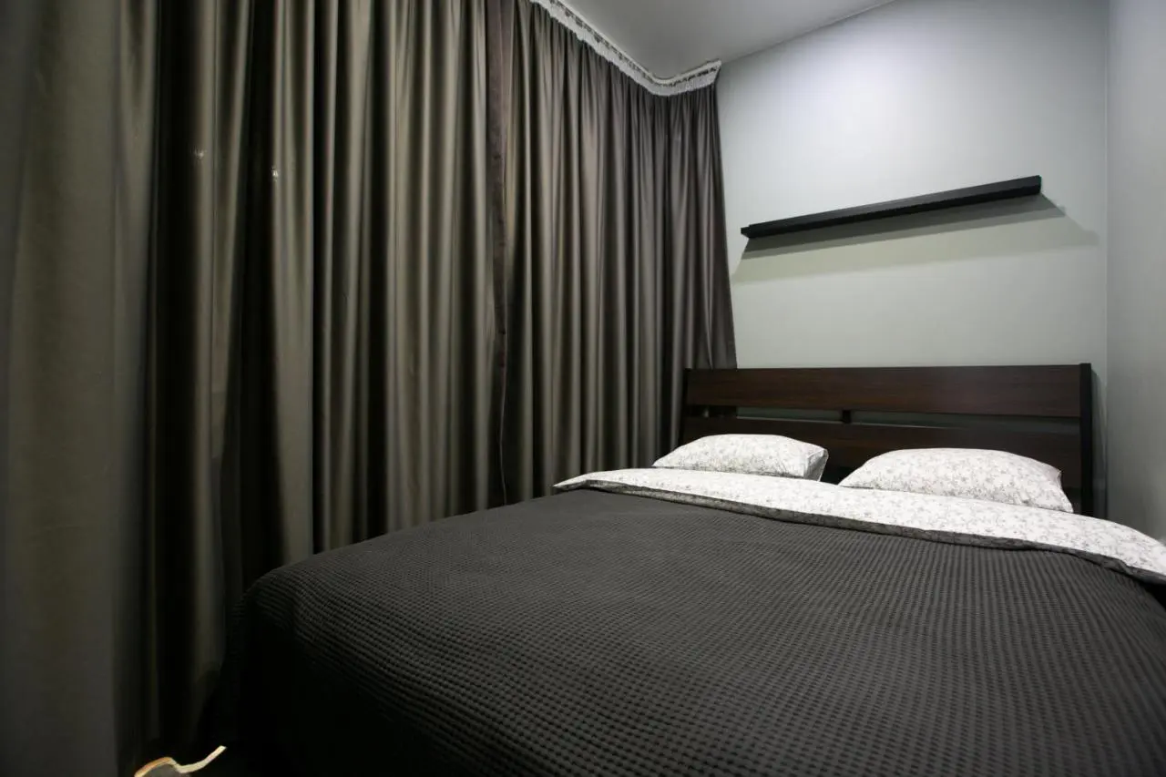 Новосибирск: GERBERA APARTMENT Флотилия 1к