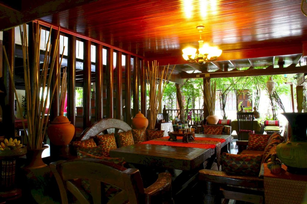 carousel image 0