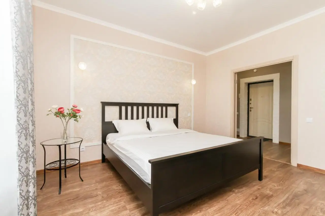 Новосибирск: Apartment on Kirova 32