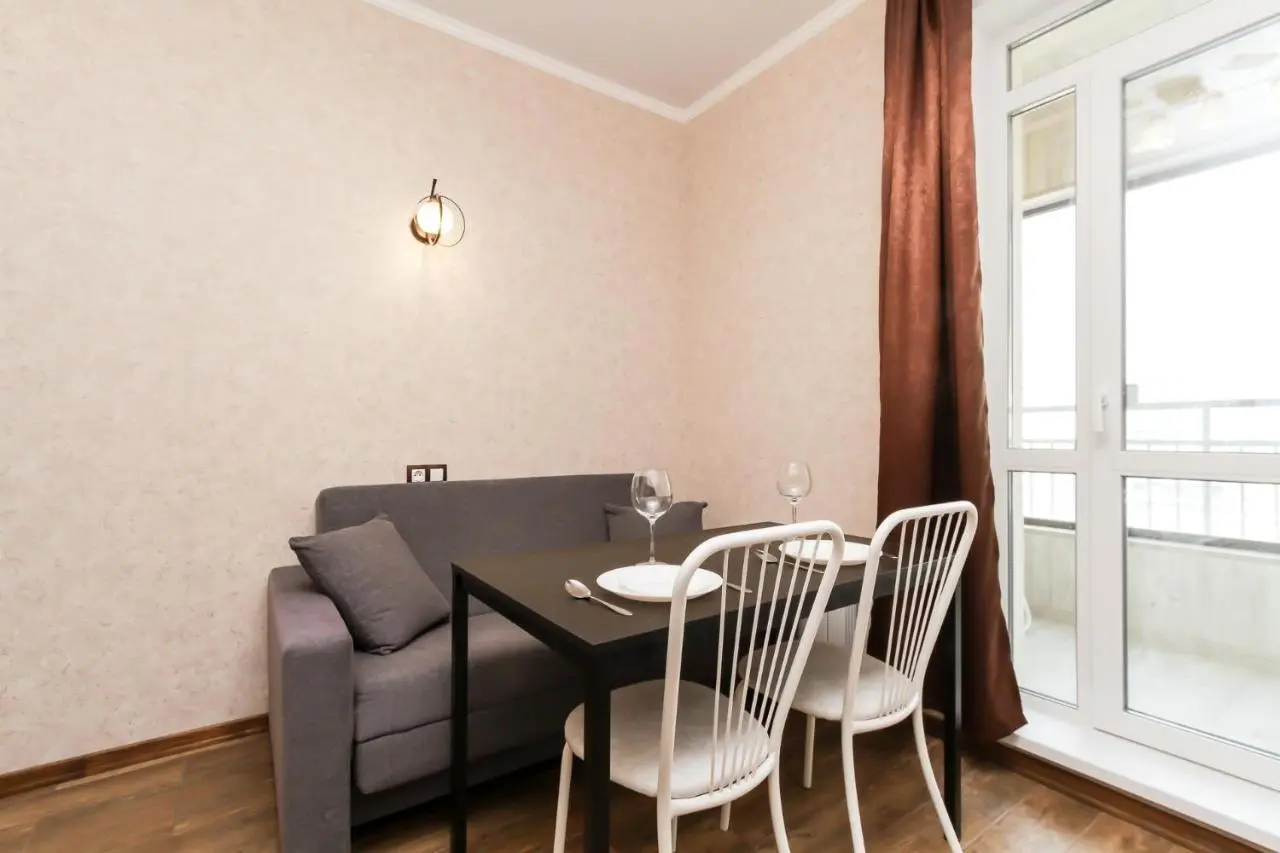 Новосибирск: Apartment on Kirova 32