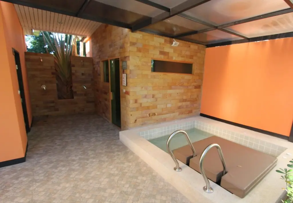 Муанг: Babylon Pool Villas