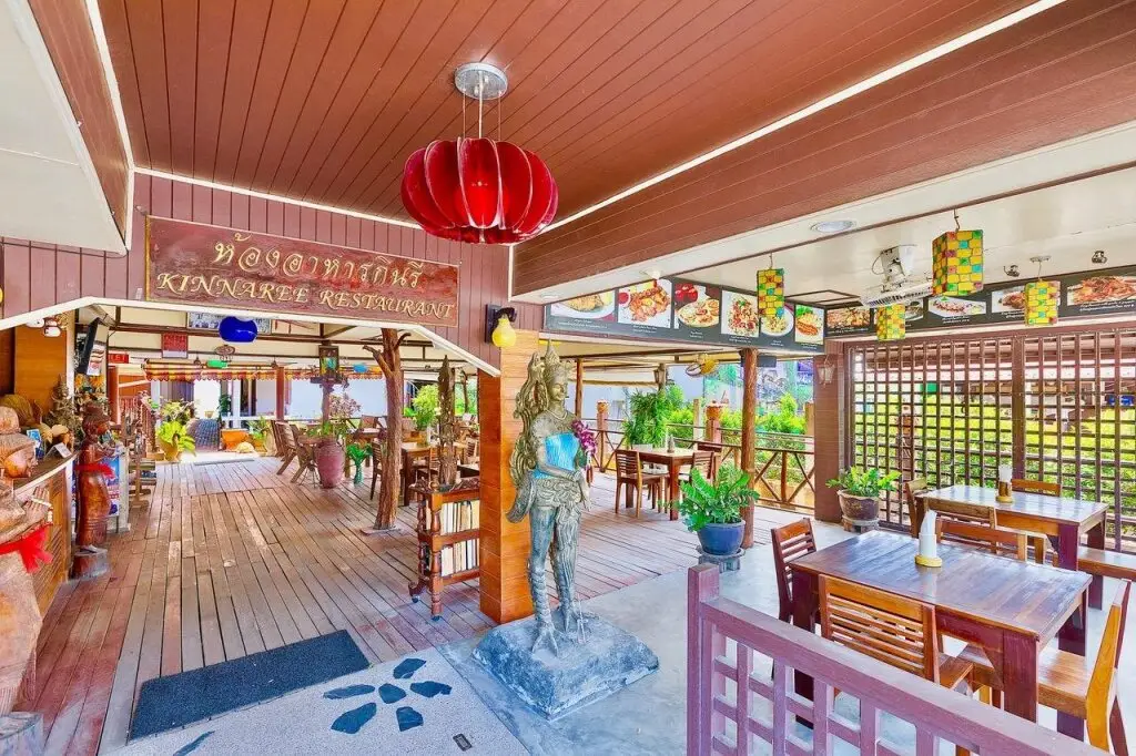 Самуи: Kinnaree Resort