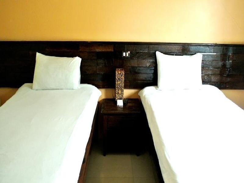 Самуи: Lek City Hotel
