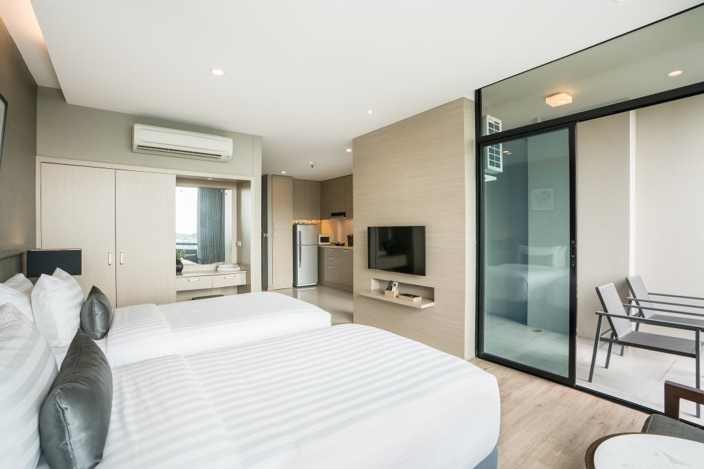 Altera Hotel and Residence — фото 1