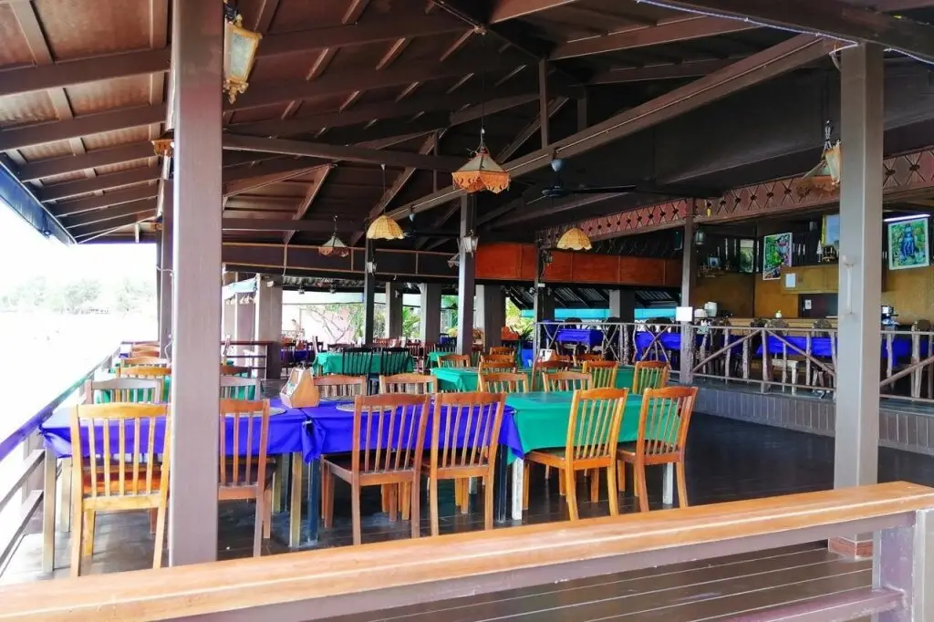Самуи: Sand Sea Beach Resort