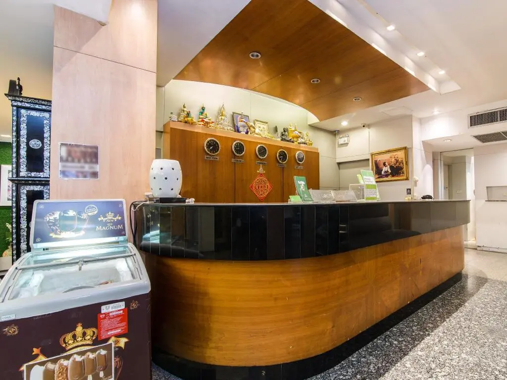 Бангкок: Ten Stars Hotel Pratunam