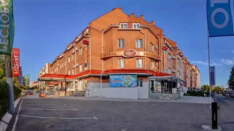 Отель Cronwell Ника Центр — фото 1