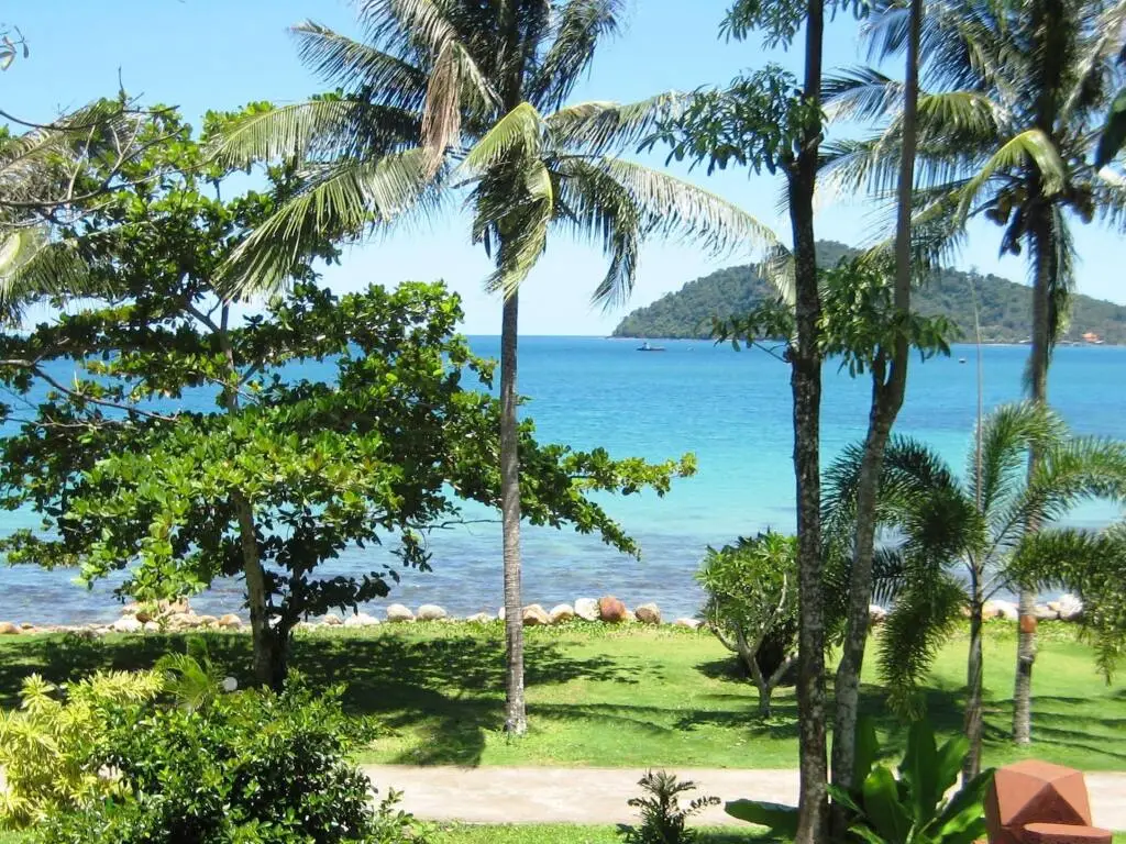 Ко Чанг: Aunchaleena Beach Front Resort