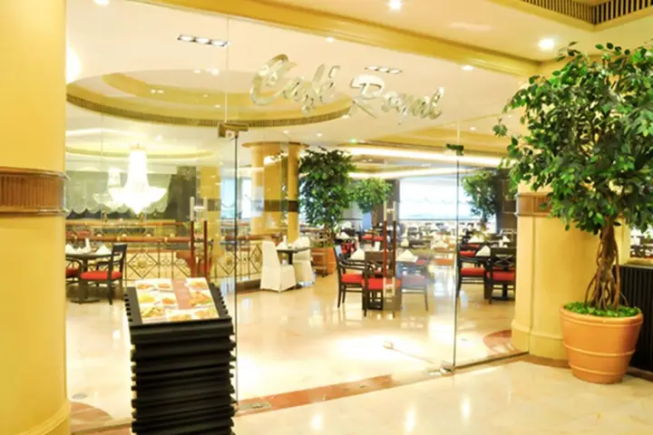 carousel image 3