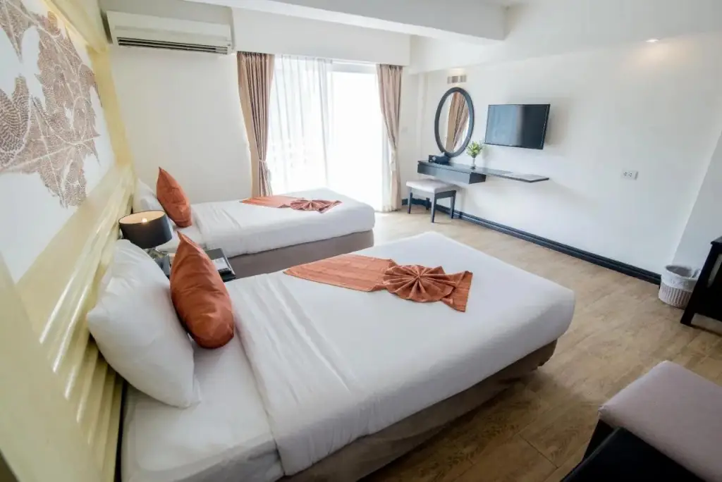 Паттайя: Seabreeze Jomtien Resort