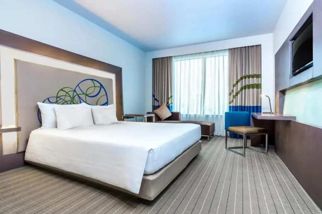 Бангкок: Four Points by Sheraton Bangkok Ploenchit