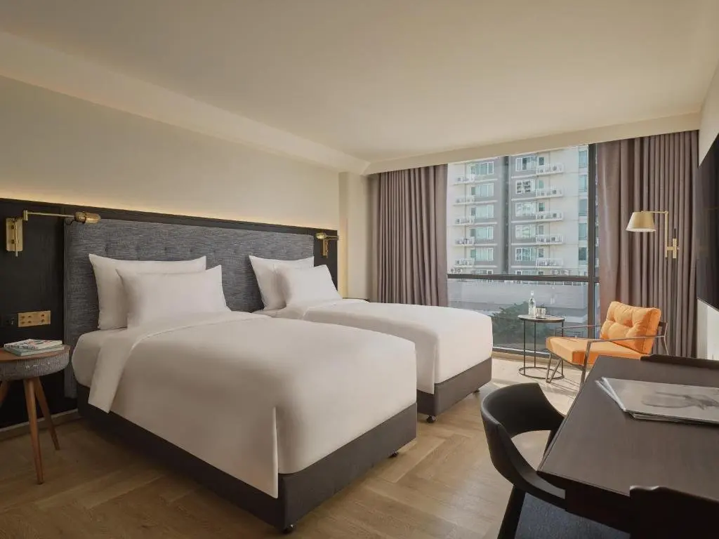 Бангкок: The Euro Grande Hotel