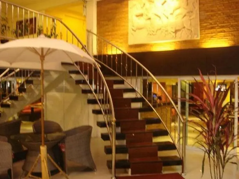 Паттайя: Central Place Hotel