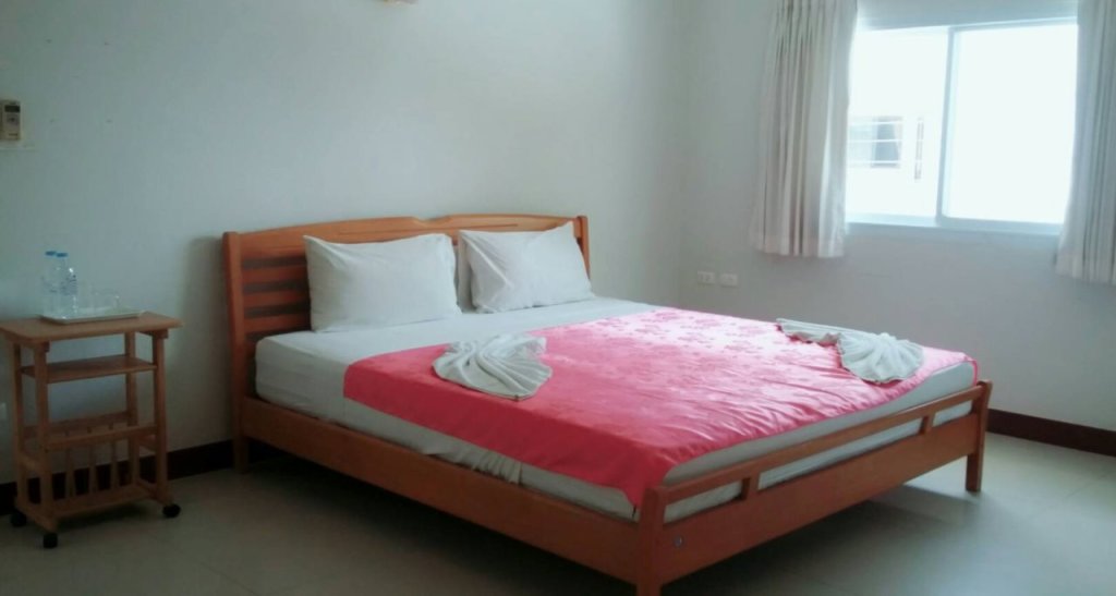Краби: Warina Place & Serviced Apartment