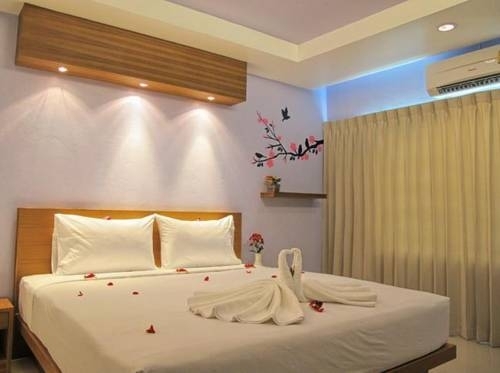 Кату: Paradise Beach Resortel