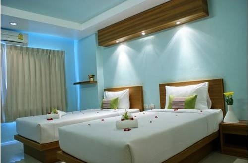 Кату: Paradise Beach Resortel