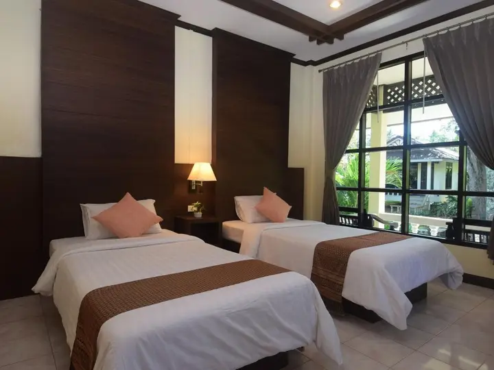 Ланта: Clean Beach Resort