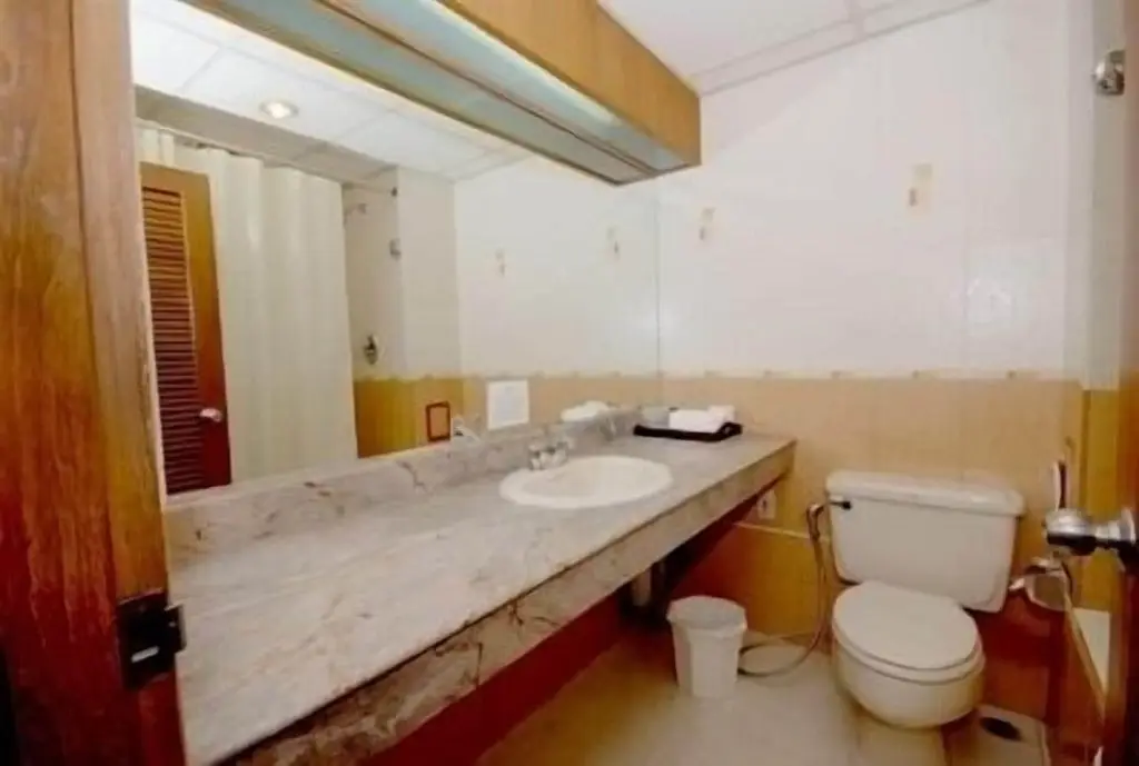 Бангкок: Silom Avenue Inn