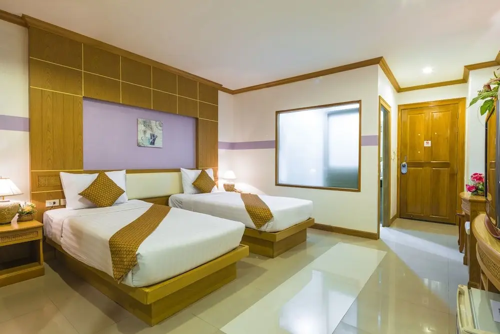 Пхукет: Sun Shine Patong